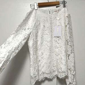 White lace long sleeve top